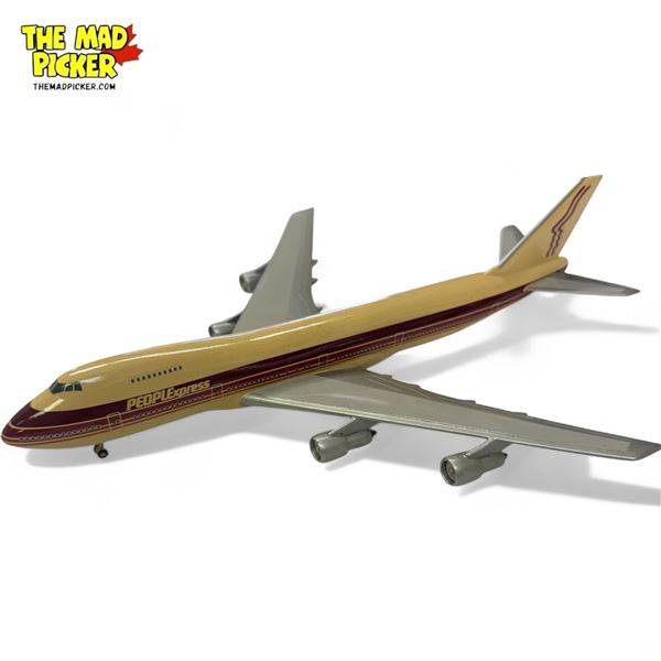 Vintage People Express N602PE Model Metal Airplane