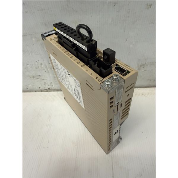 Yaskawa #SGDV-2R8A11A