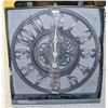 Image 1 : LARGE WALL CLOCK IN BOX