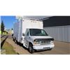 Image 1 : 2002 FORD E-450 CUBEVAN