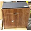 Image 1 : BRAND NEW ROSEWOOD TONE SHOE STORAGE BENCH