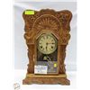 Image 1 : VINTAGE SESSIONS CLOCK CO GINGERBREAD CLOCK