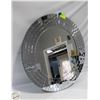 Image 1 : ROUND DECORATIVE MIRROR - SOLID INNER GLASS PANNEL
