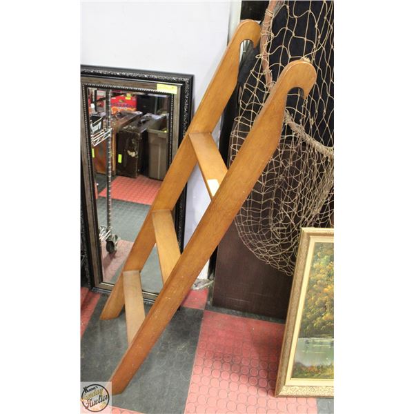 WOODEN BUNK BED LADDER