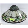 Image 1 : VINTAGE TIFFANY STYLE PENDANT LIGHT SHADE