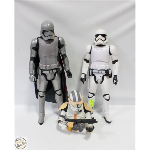 3 STORM STROOPERS FIGURINES