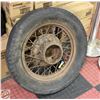 Image 1 : ANTIQUE CAR WHEEL & TIRE