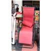 Image 1 : RED GRAVITY RECLINING CHAIR