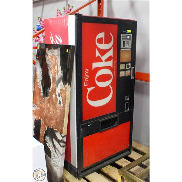 1960'S 25 CENT COKE MACHINE VENDO VI25 64X25X32"