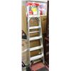 Image 1 : WERNER ALUMINUM LADDER 6FT