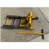 Image 8 : PERFORMANCE TOOL MULTI-PURPOSE LIFT - WORKS!