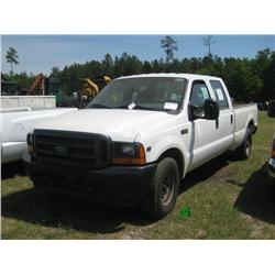 2001 FORD F350 CREW CAB PICKUP
