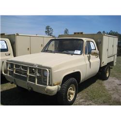 1986 CHEVROLET 3500 4X4 SERVICE TRUCK