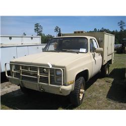 1986 CHEVROLET 3500 SERVICE TRUCK