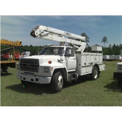 1993 FORD F700 BUCKET TRUCK