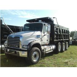 2009 MACK GU713 TRI-AXLE DUMP