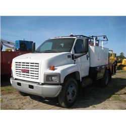 2003 GMC C6500 FUEL & LUBE TRUCK