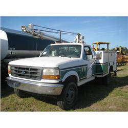 1994 FORD F450 SERVICE TRUCK