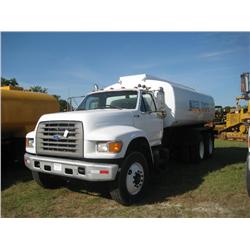 1995 FORD F8000 T/A WATER TRUCK