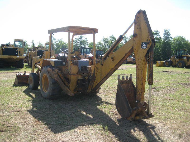 JOHN DEERE 310A LOADER BACKHOE J.M. Wood Auction Company, Inc.