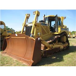 CAT D8T CRAWLER TRACTOR