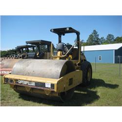 CAT CS-563E VIBRATORY ROLLER