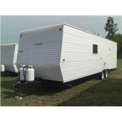 2006 GULF STREAM CAVALIER 8'X32' CAMPER TRAILER