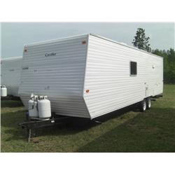 2006 GULF STREAM CAVALIER 8'X32' CAMPER TRAILER