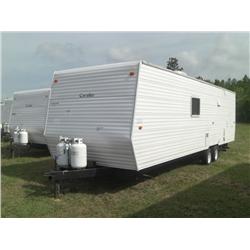 2006 GULF STREAM CAVALIER 8'X32' CAMPER TRAILER