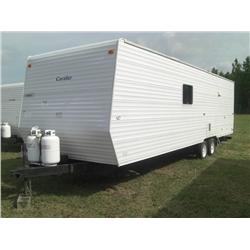 2006 GULF STREAM CAVALIER 8'X32' CAMPER TRAILER