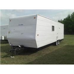 2006 GULF STREAM CAVALIER 8'X32' CAMPER TRAILER