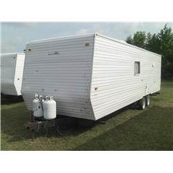 2006 GULF STREAM CAVALIER 8'X32' CAMPER TRAILER