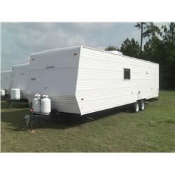 2006 GULF STREAM CAVALIER 8'X32' CAMPER TRAILER