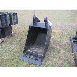 24" HOE BUCKET