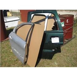 (1) LOT DOORS (5 TOTAL)