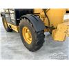 Image 28 : CAT TH83 4X4 TELEHANDLER