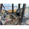 Image 6 : CAT TH83 4X4 TELEHANDLER
