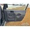 Image 24 : 2001 JEEP TJ SPORT 2 DOOR SPORTS UTILITY VEHICLE