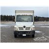 Image 2 : 2005 HINO 165 REGULAR CAB S/A BOX TRUCK