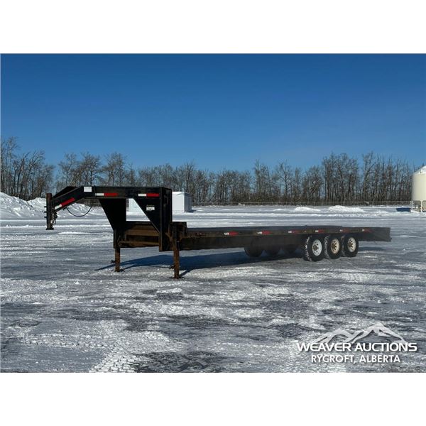 2006 RAINBOW 5TH WHEEL 30 FT. TRIDEM TRAILER