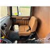 Image 7 : 1988 INTERNATIONAL 9300 SBA T/A GRAIN TRUCK