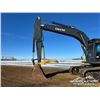 Image 81 : 2022 JOHN DEERE 300G LC HYDRAULIC EXCAVATOR