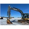 Image 82 : 2018 JOHN DEERE 300G LC HYDRAULIC EXCAVATOR