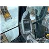 Image 9 : 2018 JOHN DEERE 300G LC HYDRAULIC EXCAVATOR