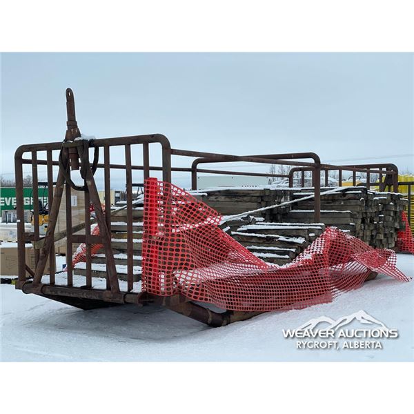 PIPELINE SLOOP & WOOD SKIDS