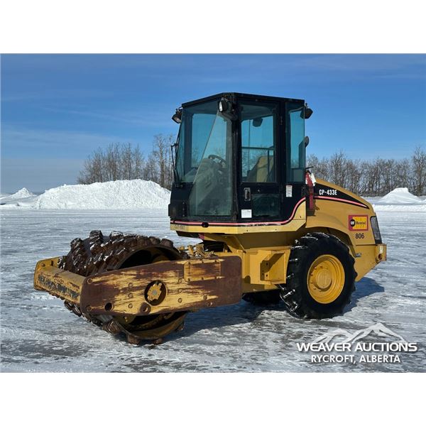2005 CAT CP-433E PADFOOT DRUM COMPACTOR
