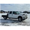 Image 2 : 2013 FORD F250 XLT CREW CAB FLATBED TRUCK