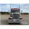 Image 2 : 2022 PETERBILT 389 T/A SLEEPER TRUCK TRACTOR