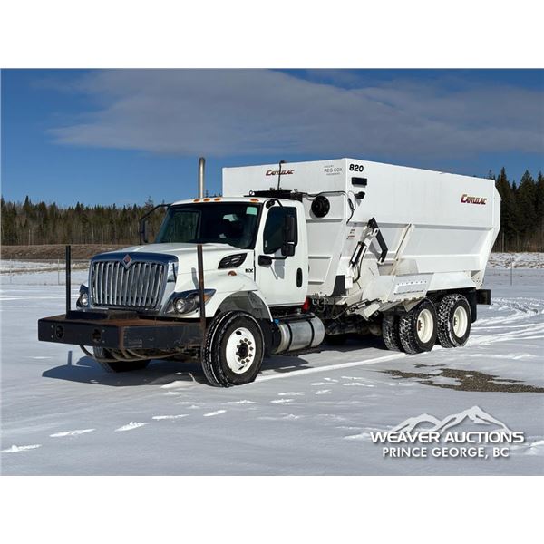 2021 INTERNATIONAL T/A, 820 CATTLELAC FEED MIXER