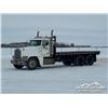 Image 1 : 1990 FREIGHTLINER T/A 20 FT. TILT DECK TRUCK